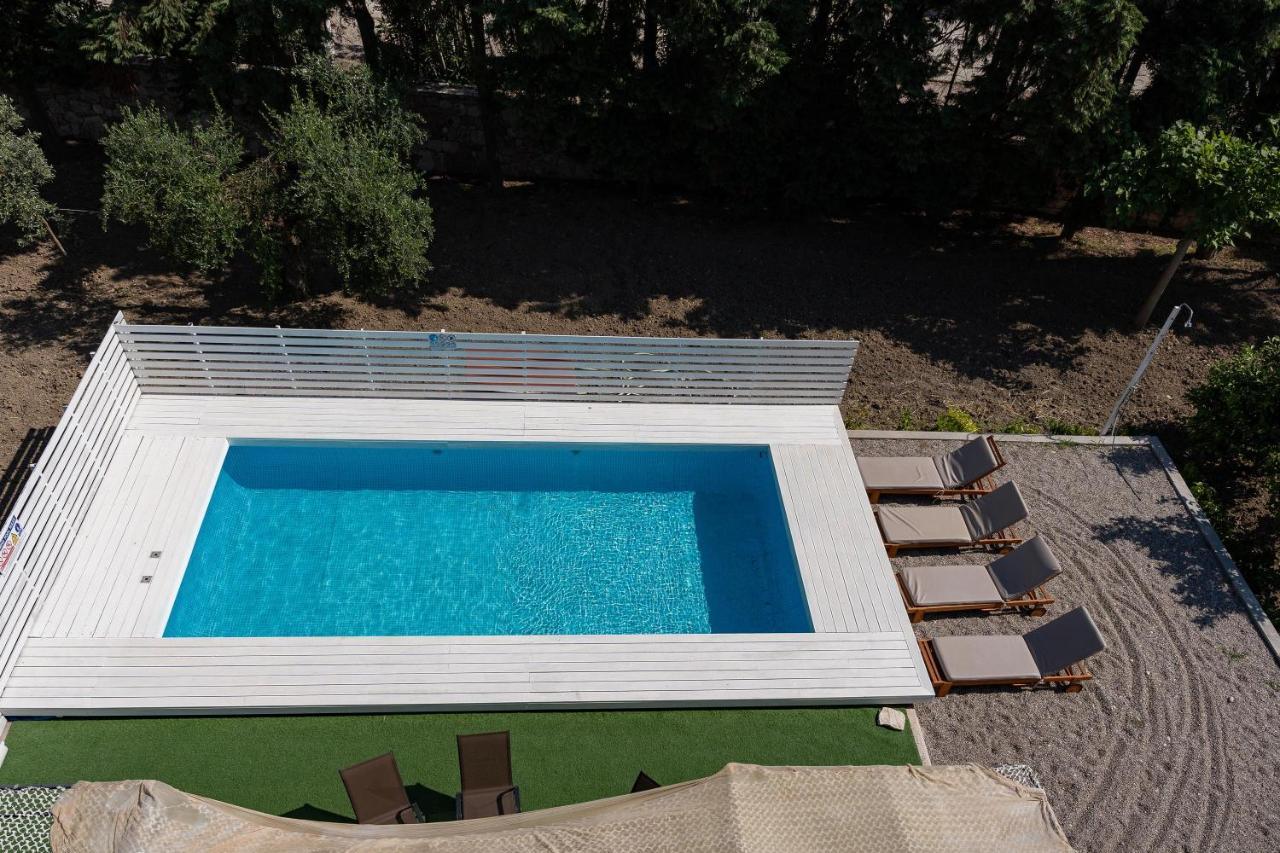 Villa Astravi เอียลิซอส ภายนอก รูปภาพ